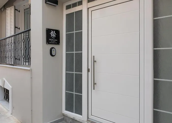 Moncasa Al Centro Lixouri