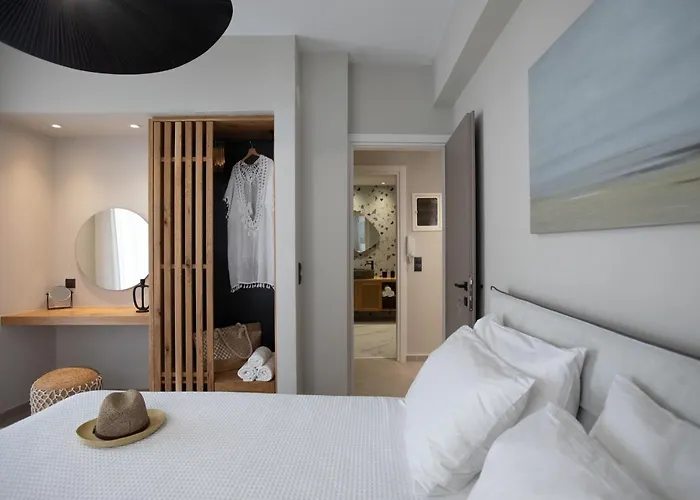 Moncasa Al Centro * Lixouri